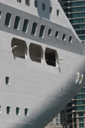 Close (Port of) Call